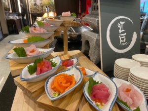 ซาชิมิ (ห้องอาหารเอโดะ โรงแรม อัศวิน แกรนด์ คอนเวนชั่น)