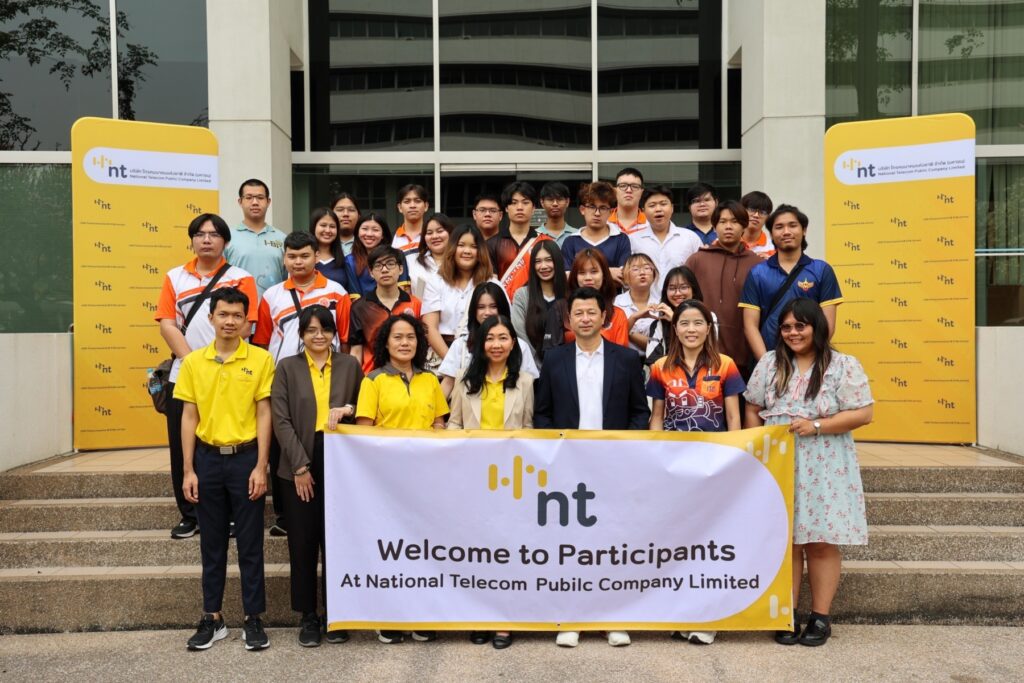 LINE_ALBUM_19268_250219_3_0