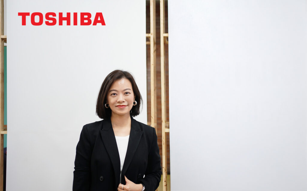 ธัญปภัสส์ อริยะวรวัฒน์_Toshiba