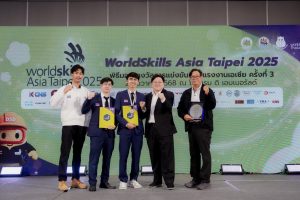1.นายธีระยุทธ พันธ์มีเชาว์ Construction Technology Excellent Director
