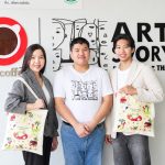 ทรูคอฟฟี่ x มูลนิธิออทิสติกไทย x Artstory By Autistic Thai เปลี่ยนจินตนาการของศิลปินและบาริสต้าออทิสติกสู่คุณค่าที่จับต้องได้ ผ่าน “กระเป๋าผ้ากากกาแฟ”พร้อม 3 เมนูพิเศษ “ส่งยิ้ม ส่งรัก ส่งสุข” ที่รังสรรค์ด้วยหัวใจ
